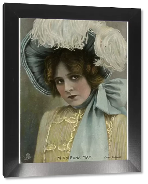 Edna May (1878 -1948), American Actress, wearing an enormous feathered