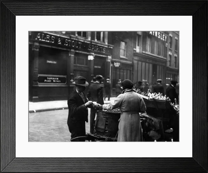 Framed Print : SELLING HOT CHESTNUTS Framed Print : SELLING HOT CHESTNUTS