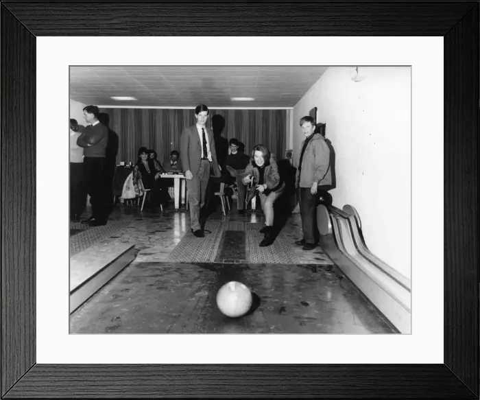 Framed Print : BOYS AND GIRLS BOWL Framed Print : BOYS AND GIRLS BOWL
