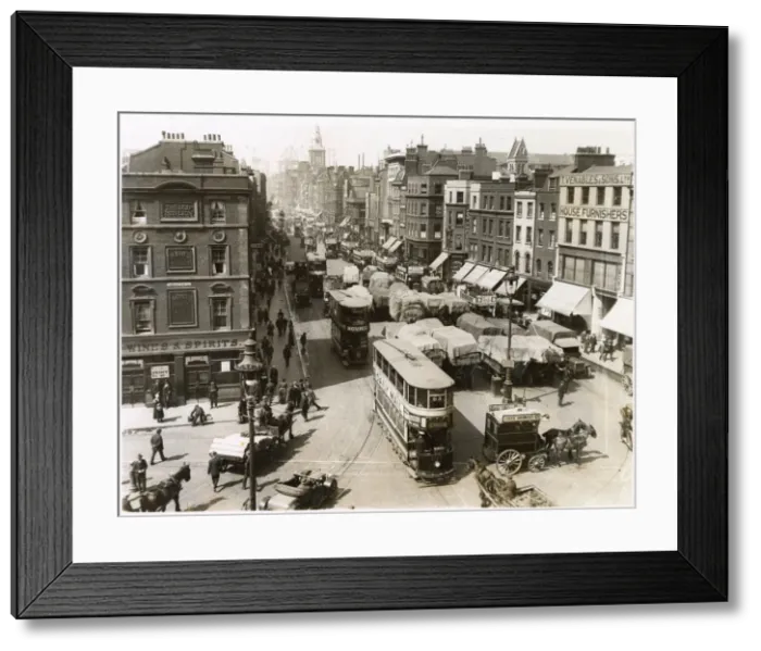 Framed Print : LONDON / ALDGATE HAYMARKET Framed Print : LONDON / ALDGATE HAYMARKET