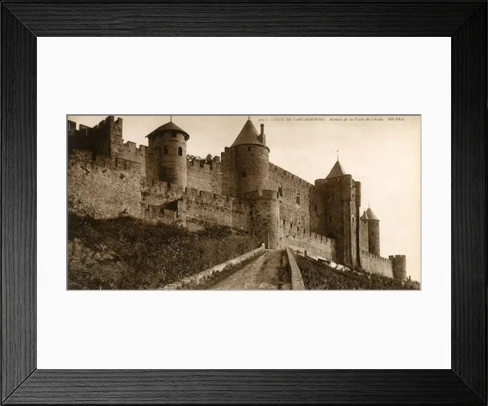 Framed Print : CARCASSONNE / LAUDE 1910 Framed Print : CARCASSONNE / LAUDE 1910