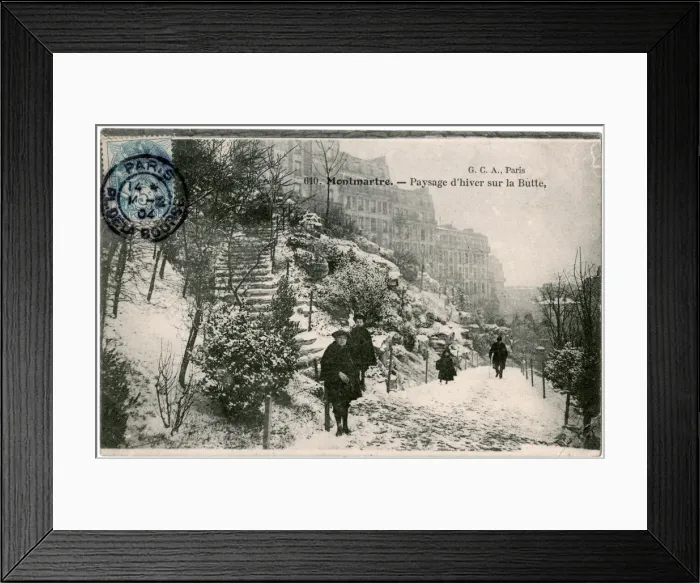 Framed Print : Snow on the Butte, Montmartre, Paris, France Framed Print : Snow on the Butte, Montmartre, Paris, France