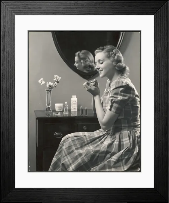 Framed Print : MADRAS CHECK FROCK 1940S Framed Print : MADRAS CHECK FROCK 1940S