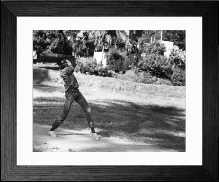 Framed Print : WEST INDIAN CRICKETER Framed Print : WEST INDIAN CRICKETER