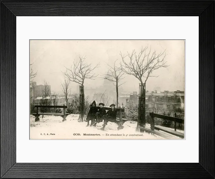 Framed Print : SOCIAL / MONTMARTRE SNOW Framed Print : SOCIAL / MONTMARTRE SNOW