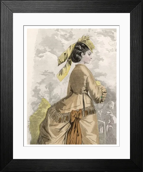 Framed Print : FEMALE TYPE / BEIGE DRESS Framed Print : FEMALE TYPE / BEIGE DRESS