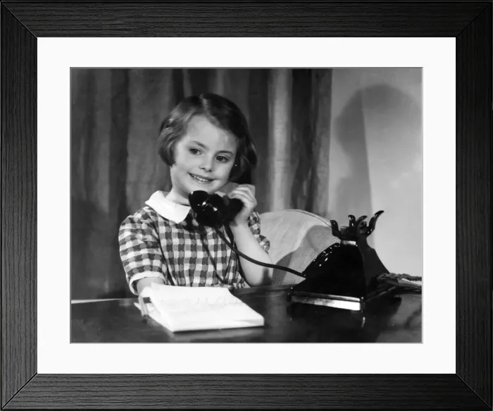 Framed Print : GIRL ON TELEPHONE Framed Print : GIRL ON TELEPHONE
