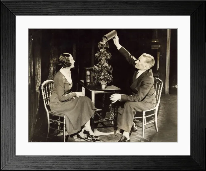 Framed Print : XMAS TREE TRICK Framed Print : XMAS TREE TRICK