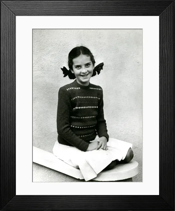 Framed Print : GIRLS JUMPER 1930S Framed Print : GIRLS JUMPER 1930S