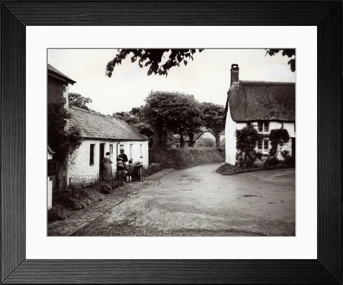 Framed Print : DEVON POSTMAN 1938 Framed Print : DEVON POSTMAN 1938