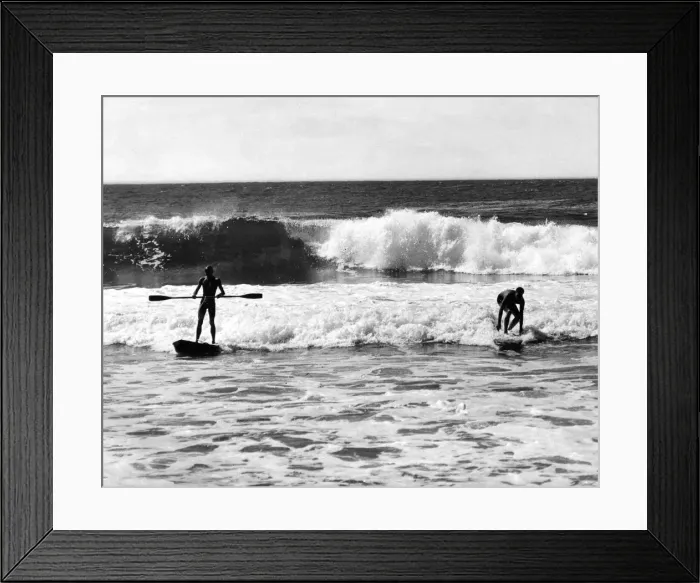 Framed Print : AUSSIE SURFERS 1960S Framed Print : AUSSIE SURFERS 1960S