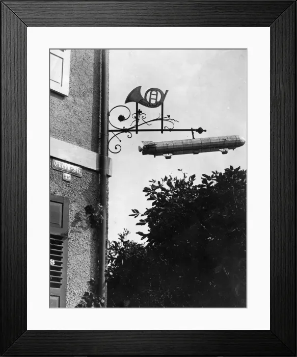 Framed Print : ZEPPELIN PUB SIGN Framed Print : ZEPPELIN PUB SIGN