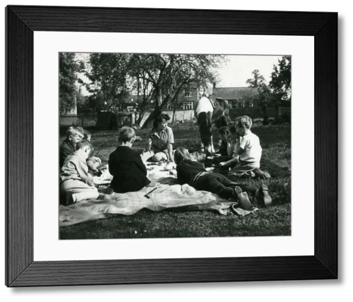 Framed Print : EVACUEES PICNIC 1940S Framed Print : EVACUEES PICNIC 1940S