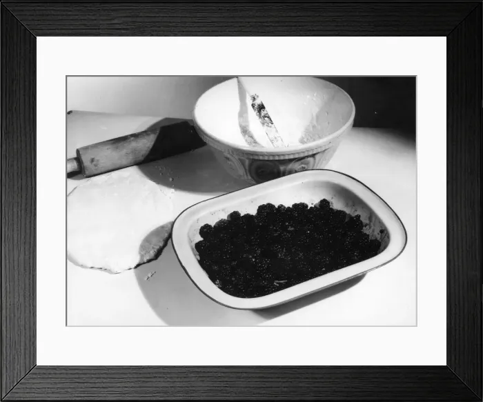 Framed Print : MAKING A BLACKBERRY PIE Framed Print : MAKING A BLACKBERRY PIE