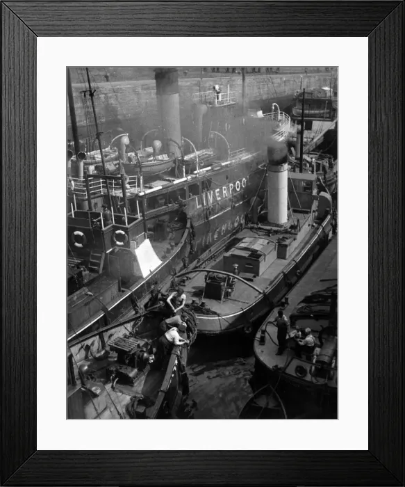 Framed Print : BIRKENHEAD DOCKS Framed Print : BIRKENHEAD DOCKS