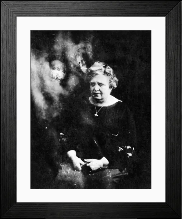 Framed Print : DOYLE IN SPIRIT PHOTO Framed Print : DOYLE IN SPIRIT PHOTO