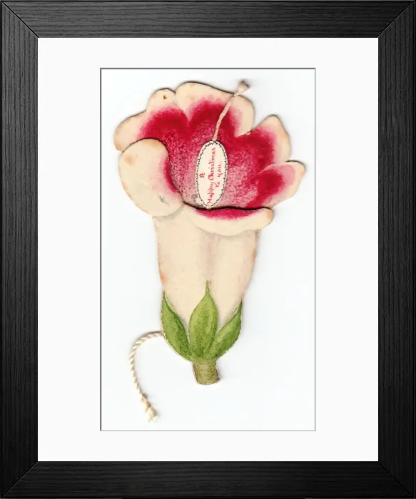Framed Print : Handmade Christmas card in the shape of a flower Framed Print : Handmade Christmas card in the shape of a flower