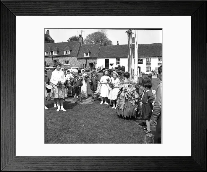 : Mayday celebrations, East Dean, East Sussex : Mayday celebrations, East Dean, East Sussex