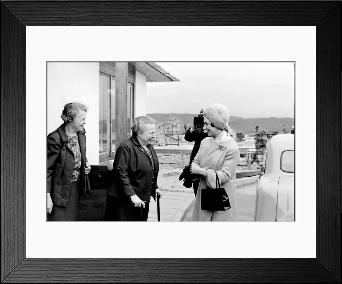 Framed Print : Horder Centre, Crowborough, East Sussex Framed Print : Horder Centre, Crowborough, East Sussex