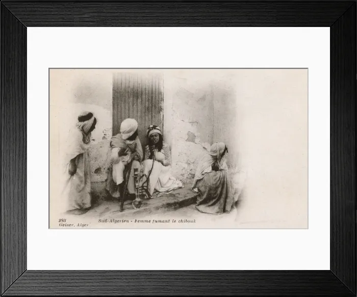 Framed Print : Women smoking a Chibouk Pipe - Southern Algeria Framed Print : Women smoking a Chibouk Pipe - Southern Algeria