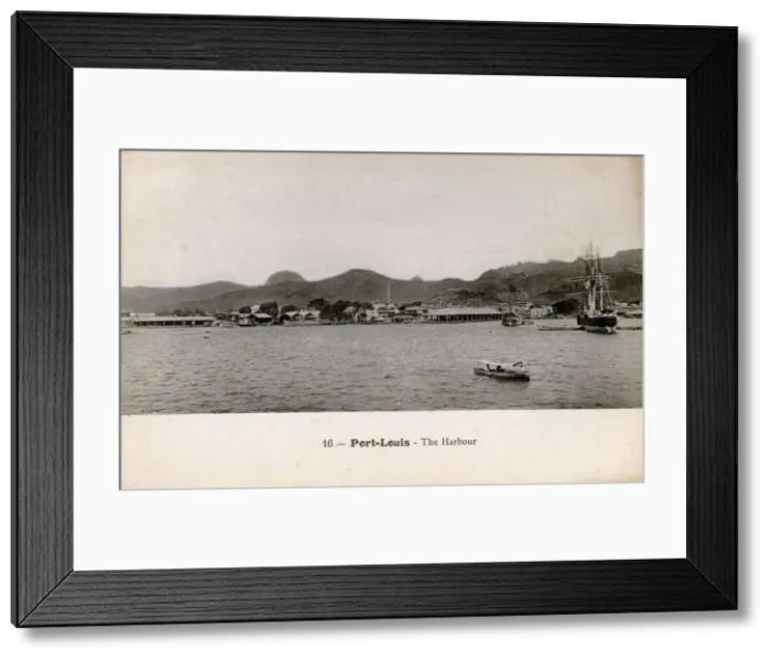 Framed Print : Mauritius - Port Louis - The Harbour Framed Print : Mauritius - Port Louis - The Harbour