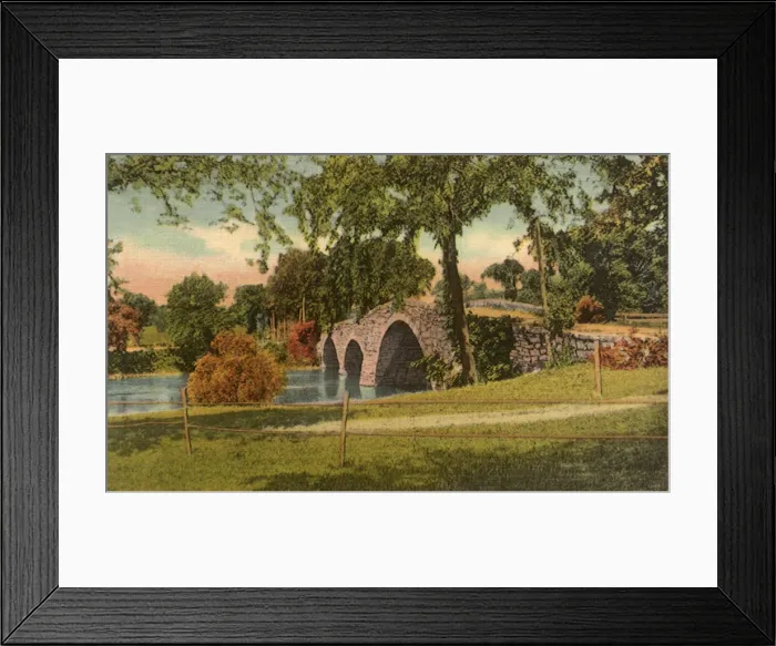 Framed Print : Old Stone Bridge. Leeds. Date: 1945