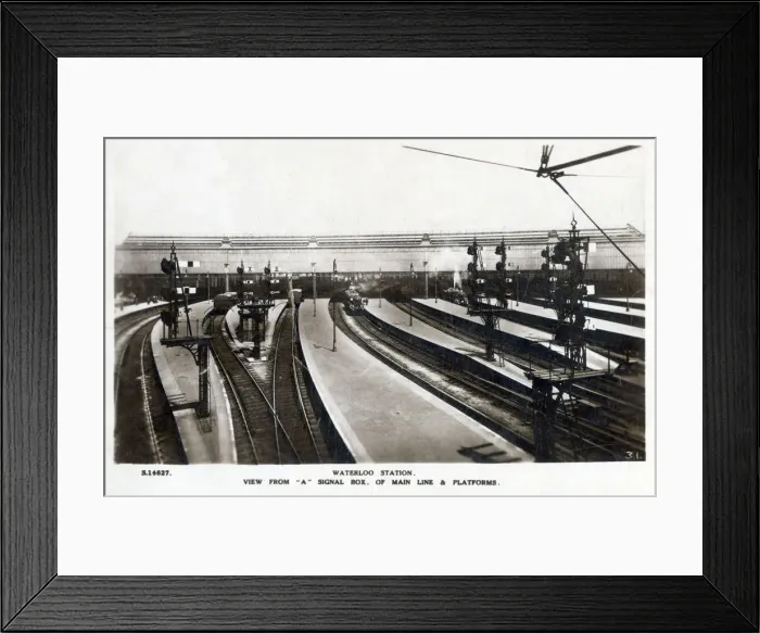 Framed Print : Date: circa 1910s Framed Print : Date: circa 1910s
