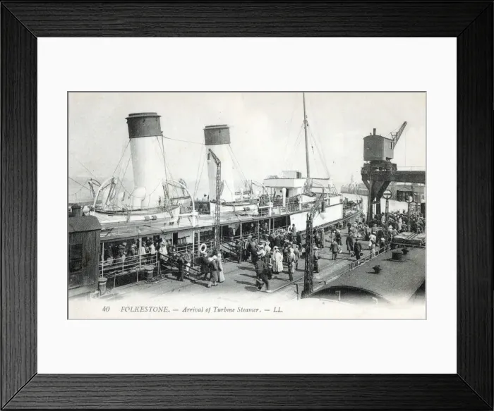 Framed Print : Arrival of the Turbine Steamer into port at Folkestone Framed Print : Arrival of the Turbine Steamer into port at Folkestone