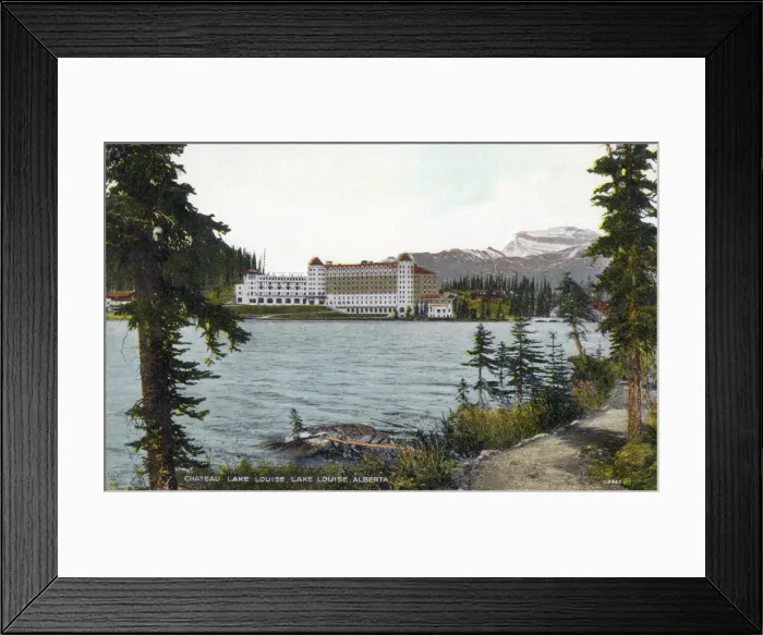Framed Print : Chateau Lake Louise, Lake Louise, Alberta, Canada Framed Print : Chateau Lake Louise, Lake Louise, Alberta, Canada