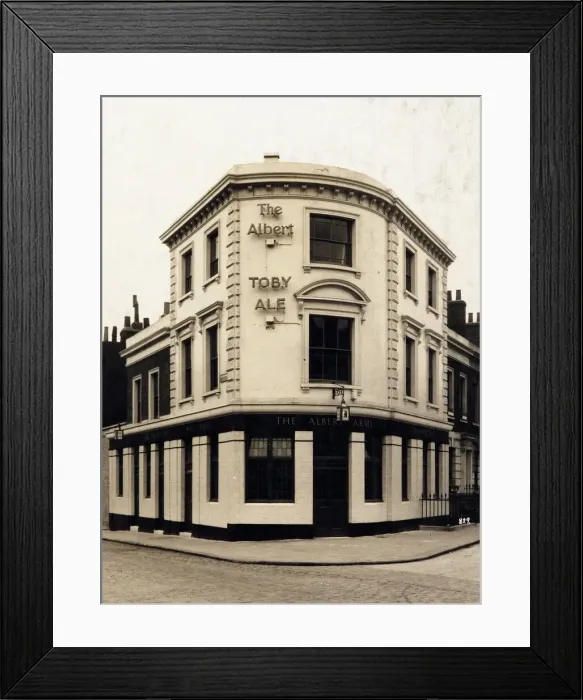 Framed Print : Photograph of Albert Arms, Walworth, London