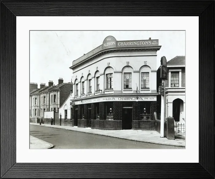 Framed Print : Photograph of Albion PH, Peckham, London Framed Print : Photograph of Albion PH, Peckham, London