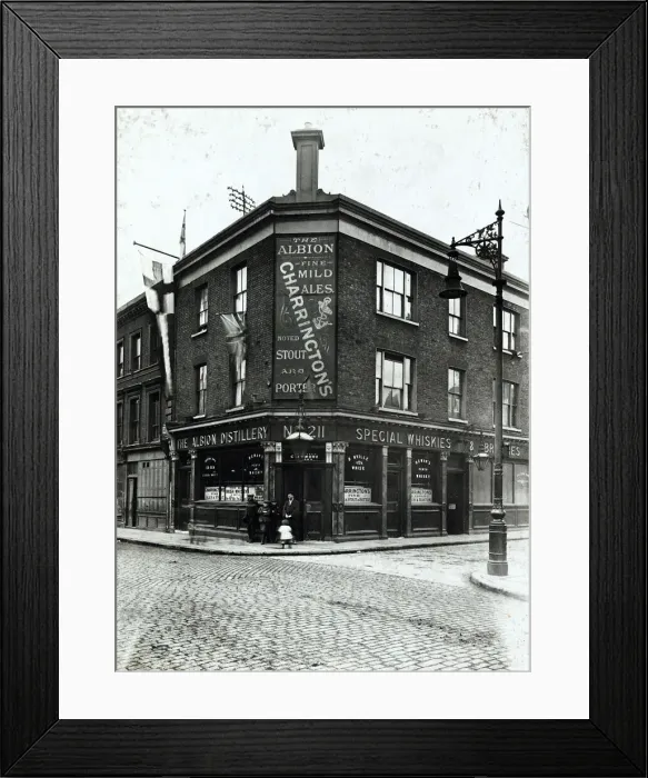 Framed Print : Photograph of Albion PH, Shadwell, London Framed Print : Photograph of Albion PH, Shadwell, London