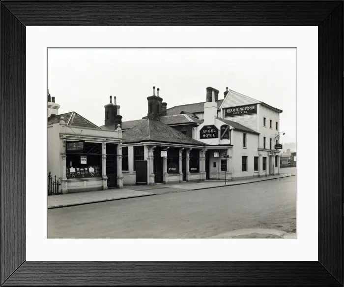 Framed Print : Photograph of Angel Hotel, Tonbridge, Kent Framed Print : Photograph of Angel Hotel, Tonbridge, Kent