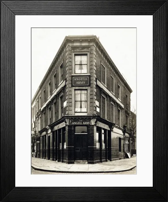 Framed Print : Photograph of Angell Arms, Brixton, London Framed Print : Photograph of Angell Arms, Brixton, London