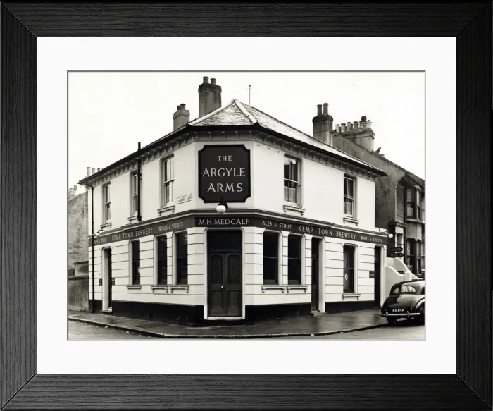 Framed Print : Photograph of Argyle Arms, Brighton, Sussex Framed Print : Photograph of Argyle Arms, Brighton, Sussex
