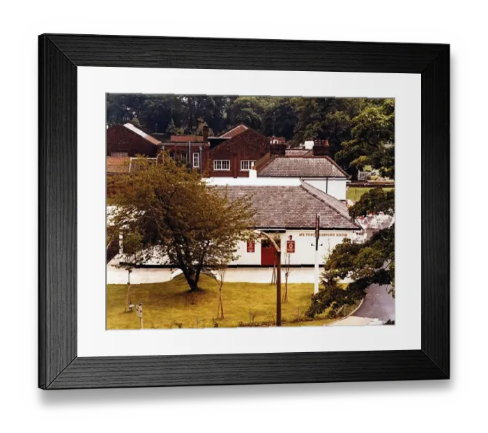 : Photograph of Artichoke PH, Brentwood, Essex : Photograph of Artichoke PH, Brentwood, Essex