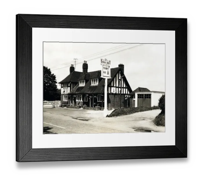 Framed Print : Photograph of Barley Mow PH, Blewbury, Oxfordshire Framed Print : Photograph of Barley Mow PH, Blewbury, Oxfordshire