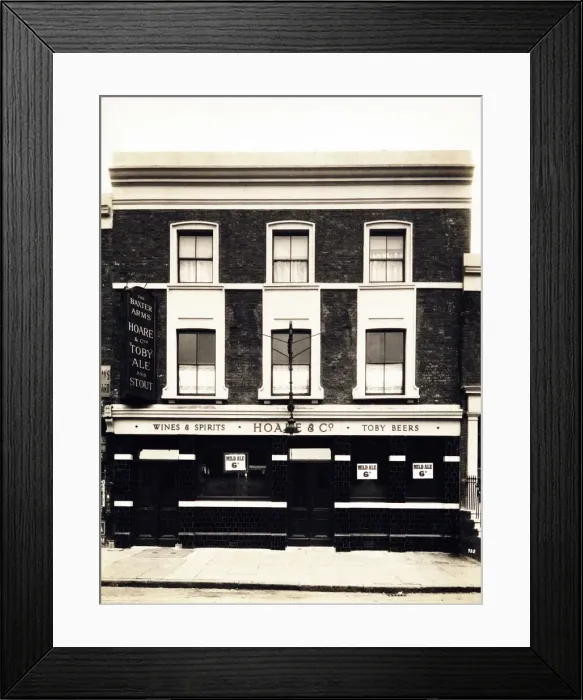 Framed Print : Photograph of Baxter Arms, Islington, London Framed Print : Photograph of Baxter Arms, Islington, London