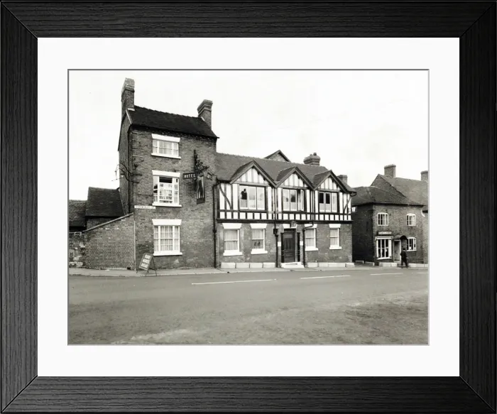 Framed Print : Photograph of Bear Hotel, Hodnet, Shropshire Framed Print : Photograph of Bear Hotel, Hodnet, Shropshire