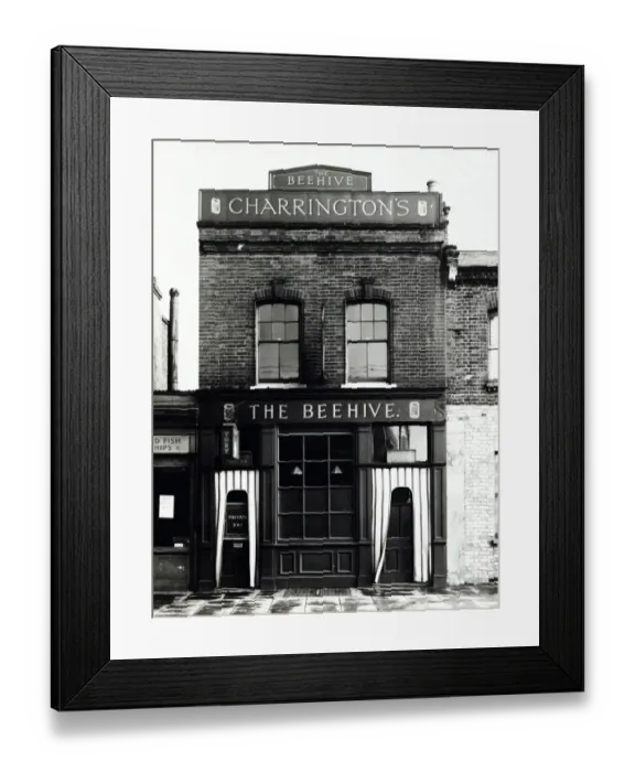 Framed Print : Photograph of Beehive PH, Wandsworth, London Framed Print : Photograph of Beehive PH, Wandsworth, London