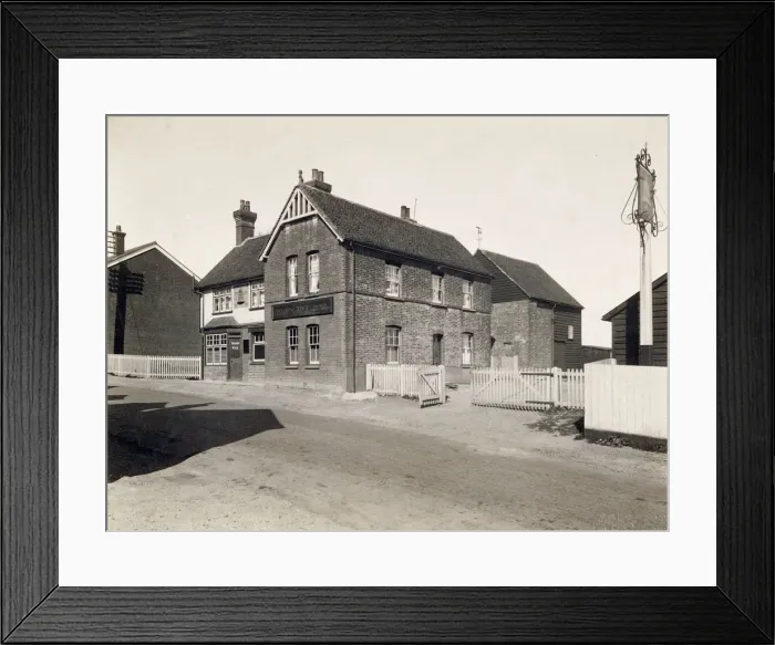 Framed Print : Photograph of Bell Inn, Woodham Ferrers, Essex