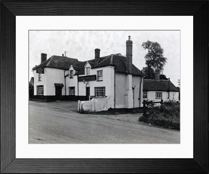 Framed Print : Photograph of Black Bull PH, Fyfield, Essex Framed Print : Photograph of Black Bull PH, Fyfield, Essex