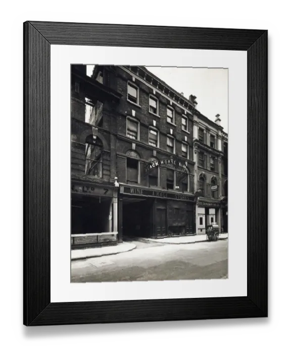 Framed Print : Photograph of Black Horse PH, Oxford Street, London Framed Print : Photograph of Black Horse PH, Oxford Street, London