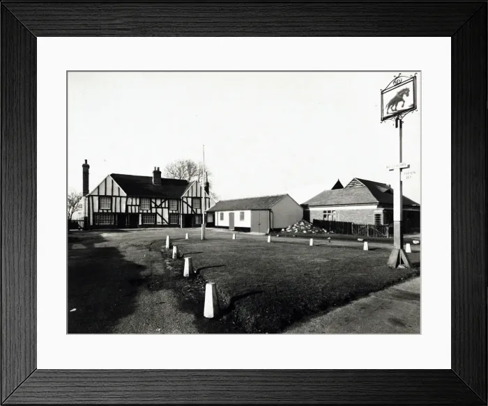 Framed Print : Photograph of Black Horse PH, Pilgrims Hatch, Essex Framed Print : Photograph of Black Horse PH, Pilgrims Hatch, Essex