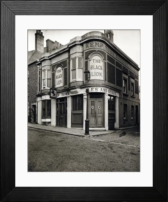 Framed Print : Photograph of Black Lion PH, Brighton, Sussex Framed Print : Photograph of Black Lion PH, Brighton, Sussex