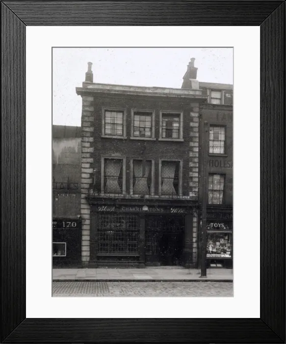 Framed Print : Photograph of Black Horse PH, Stepney, London Framed Print : Photograph of Black Horse PH, Stepney, London