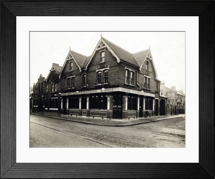 Framed Print : Photograph of Black Lion PH, East Ham, London Framed Print : Photograph of Black Lion PH, East Ham, London