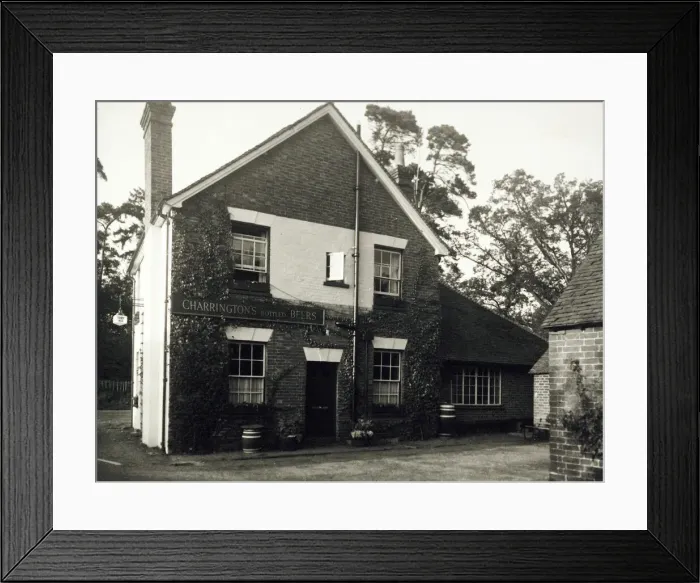 Framed Print : Photograph of Blacksmiths Arms, Chiddingstone Hoath, Kent Framed Print : Photograph of Blacksmiths Arms, Chiddingstone Hoath, Kent