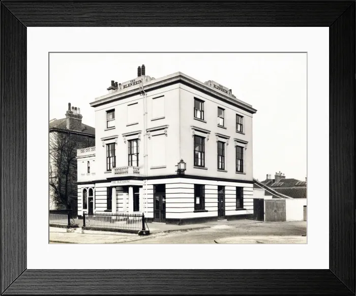 Framed Print : Photograph of Blenheim PH, St Johns Wood, London Framed Print : Photograph of Blenheim PH, St Johns Wood, London