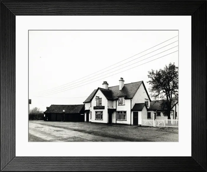 Framed Print : Photograph of Brewers Arms, Bicknacre, Essex Framed Print : Photograph of Brewers Arms, Bicknacre, Essex